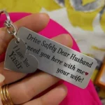 CUSTOMIZE METAL KEYCHAIN